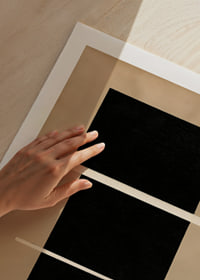 Stilig abstrakt plakat med geometriske kontraster.-9
