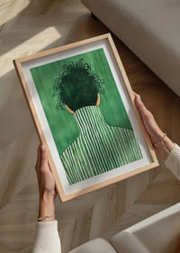 Une personne avec des lignes épurées sur un fond vert.-4