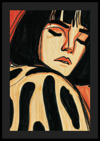 Zasnená žena je zahalená v jemných kontrastoch.-4