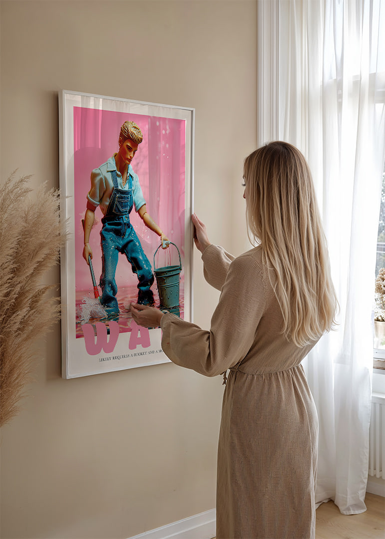 Una scena giocosa con una bambola e un secchiello in un paesaggio rosa.-12