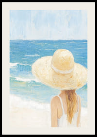 Rofylld strand med sol och havets mjuka vågor.-2