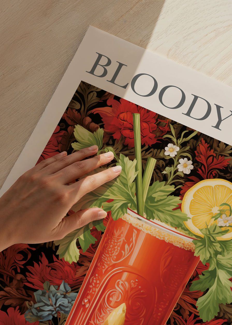 Egy Bloody Mary plakát, amely virágokat és koktélművészetet ötvöz.-12