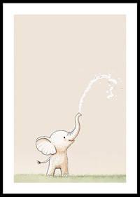 En lekfull elefant sprutar vatten i ett glädjefyllt ögonblick.-0