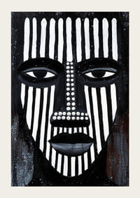 Kontrasterande svartvita linjer skapar ett fängslande ansiktsmönster.-5