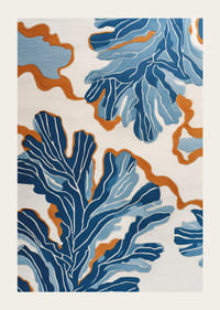 Dynamiska blå mönster dansar över en varm bakgrund.-3