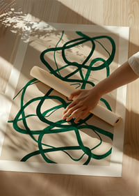 Green streaks on a beige background create a symphonic impression.-8