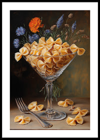 Pasta romance in an elegant glass creates a warm style.-0