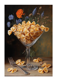 Pasta romance in an elegant glass creates a warm style.-1