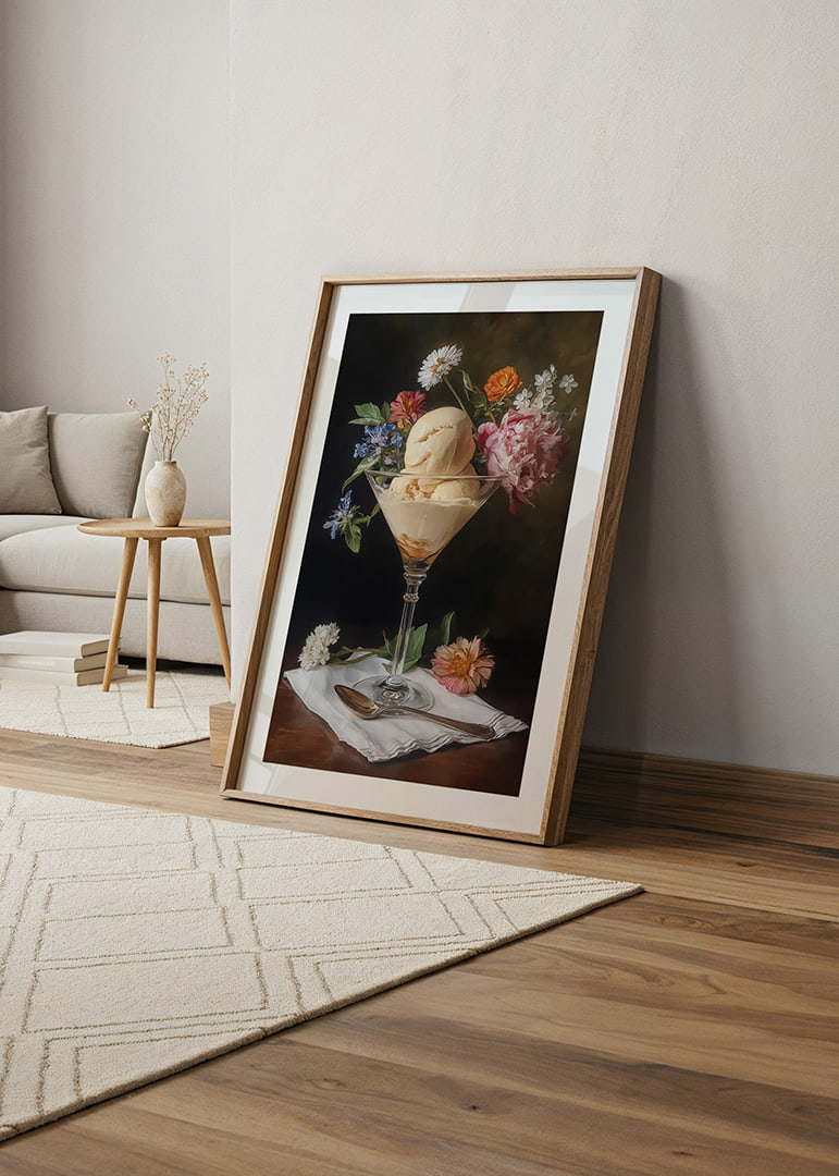 Blommor omger glass i en elegant bägare.-12