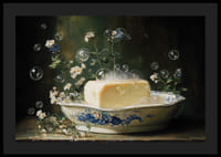 De délicates bulles entourent un savon orné de fleurs.-4