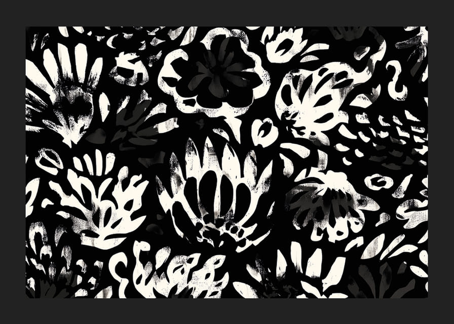 Svarta och vita blommor skapar ett dramatiskt mönster.-12