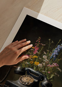 The magic of the old telephone is combined with the beauty of flowers.-9