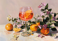 Ett glas fyllt med citrus och blommor skapar livfullhet och elegans.-7