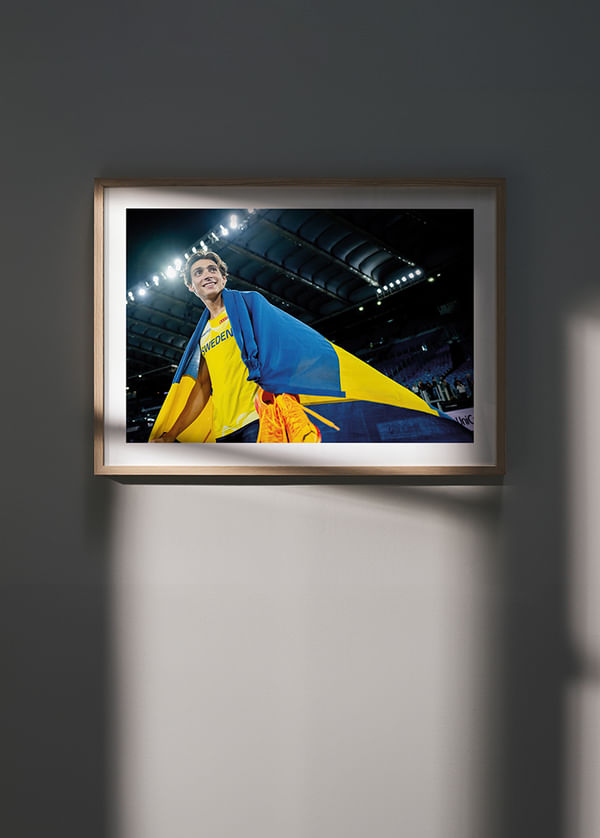 Poster Armand Duplantis 2024 European Athletics Championships Rome crossfade