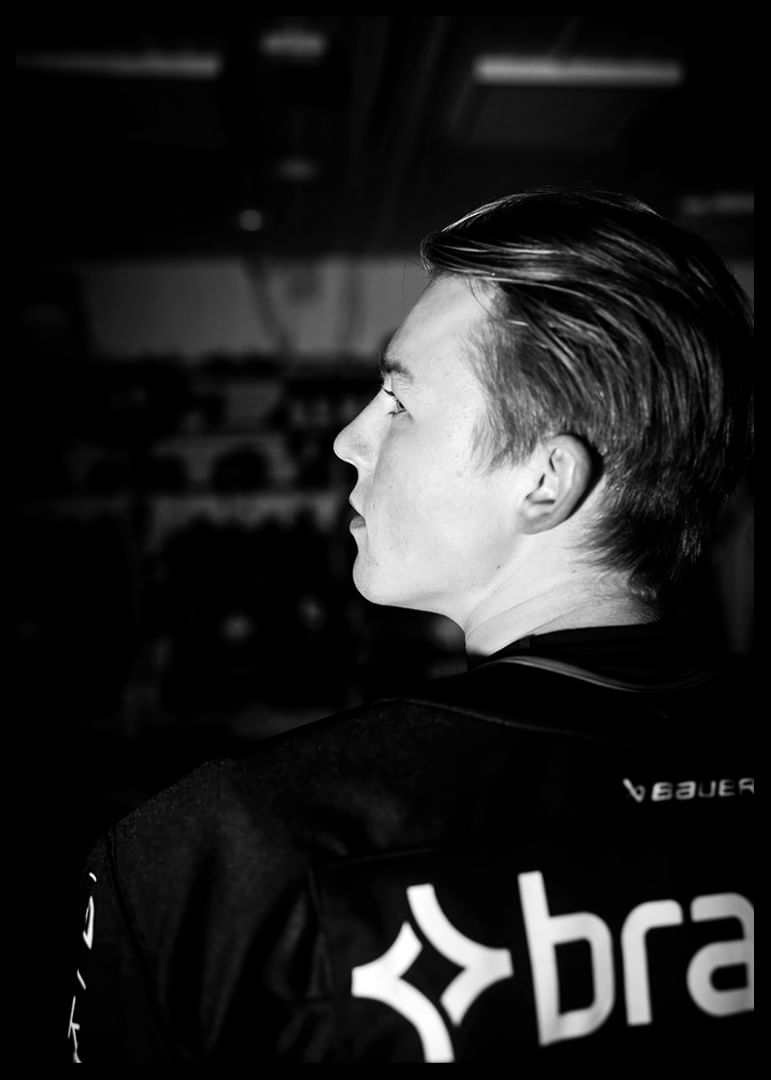 Petter Vesterheim #13 Malmö Redhawks B&W 2025/2026-12