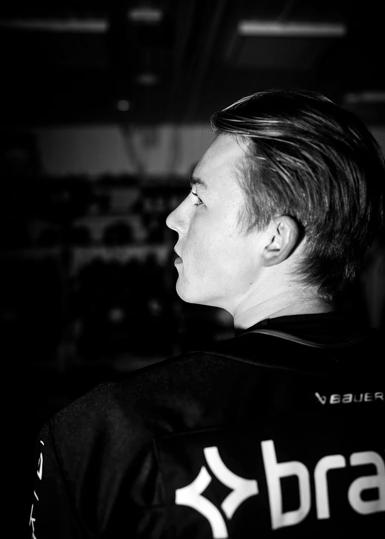 Petter Vesterheim #13 Malmö Redhawks B&W 2025/2026-12
