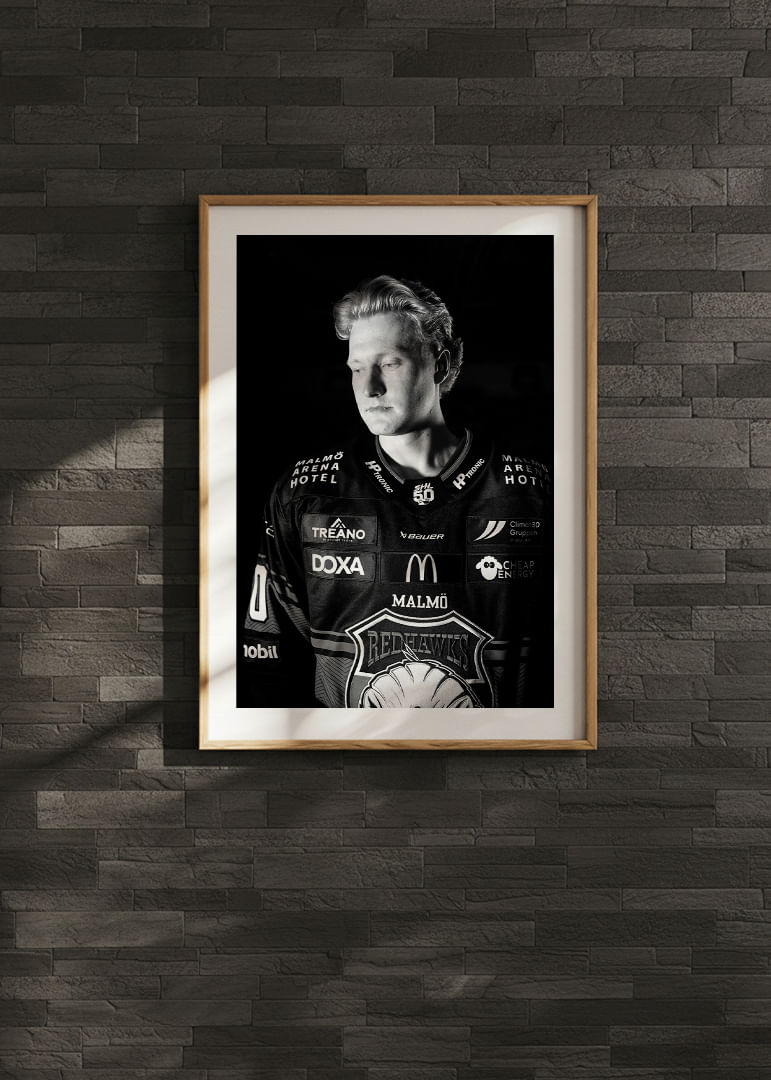  Thomas Berg Paulsen #20 Malmö Redhawks B&W 2025/2026-12