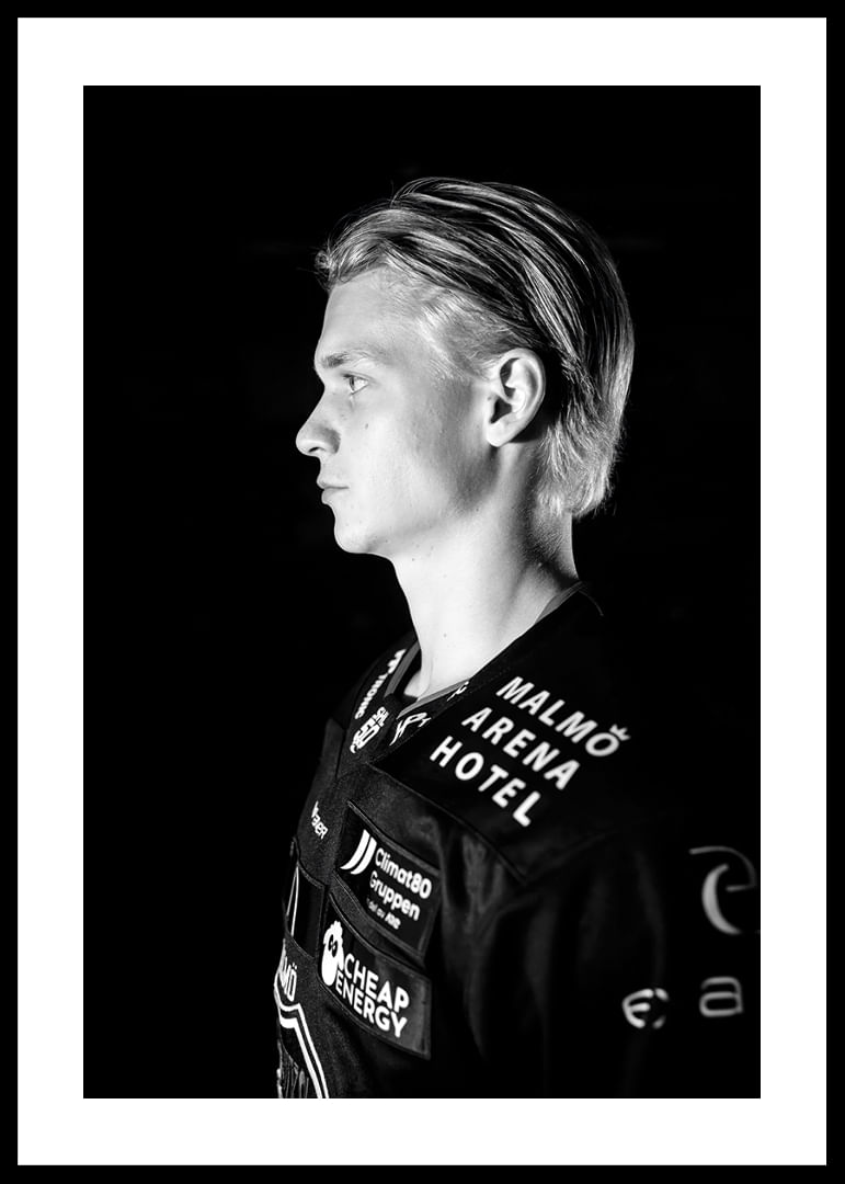 Joona Ikonen #32 Malmö Redhawks B&W 2025/2026-12