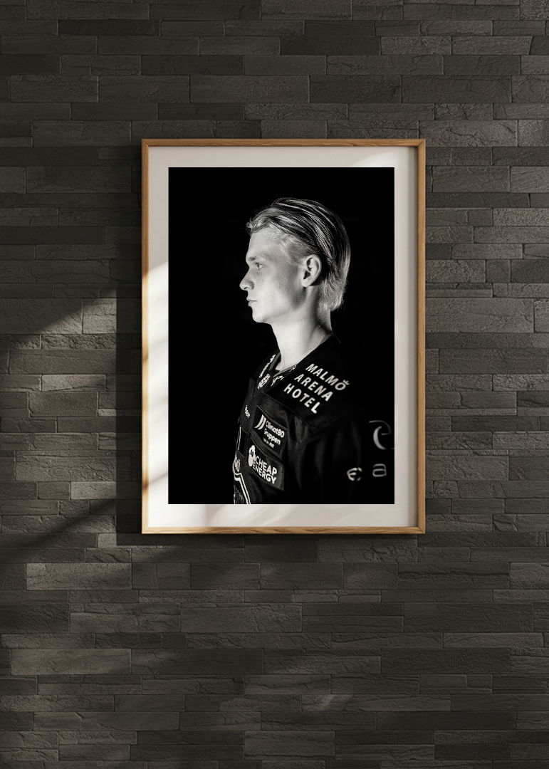 Joona Ikonen #32 Malmö Redhawks B&W 2025/2026-12