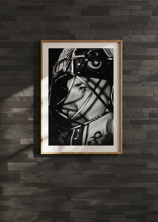 Poster Marek Langhamer #94 Malmö Redhawks B&W 2025/2026 crossfade