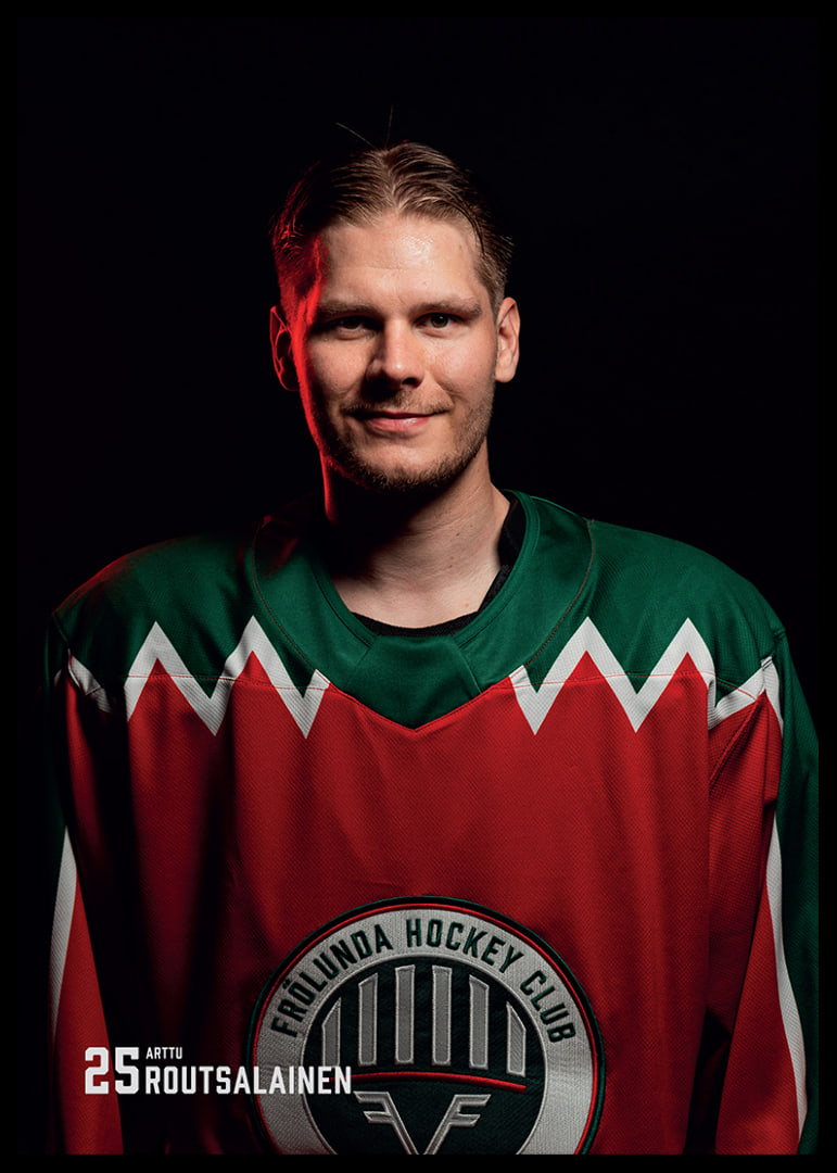 Arttu Routsalainen #25 Frölunda HC 2025/2026-12