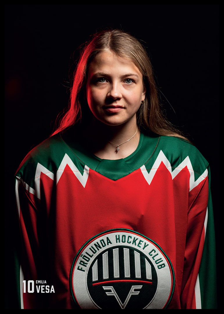 Emilia Vesa #10 Frölunda HC 2025/2026-12