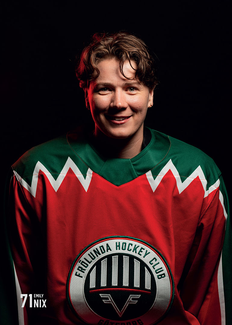 Emily Nix #71 Frölunda HC 2025/2026-12