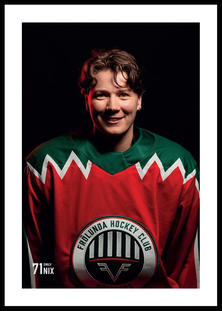 Emily Nix #71 Frölunda HC 2025/2026-12