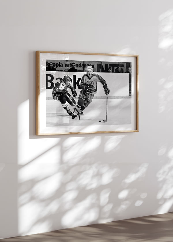 Poster Håkan Loob Färjestad BK Mot Västra Frölunda 1980 crossfade