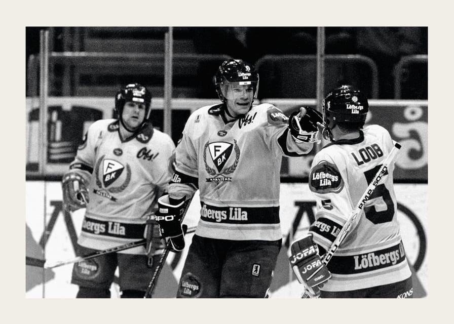 Thomas Rundqvist Och Håkan Loob Färjestad BK SM-Guld 1988-12