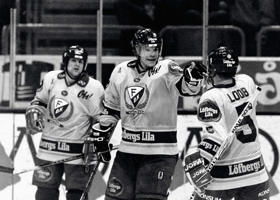 Thomas Rundqvist Och Per Bäckman Färjestad BK SM-Guld 1988-12