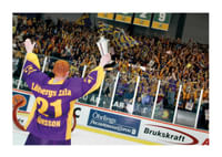 Jörgen Jönsson Färjestad BK SM-Guld 2002 Med Fansen-1