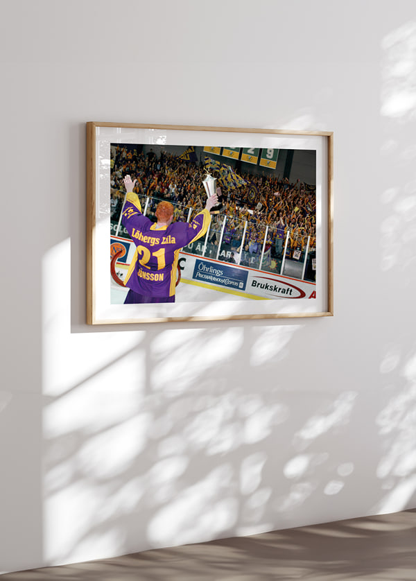 Poster Jörgen Jönsson Färjestad BK SM-Guld 2002 Med Fansen crossfade