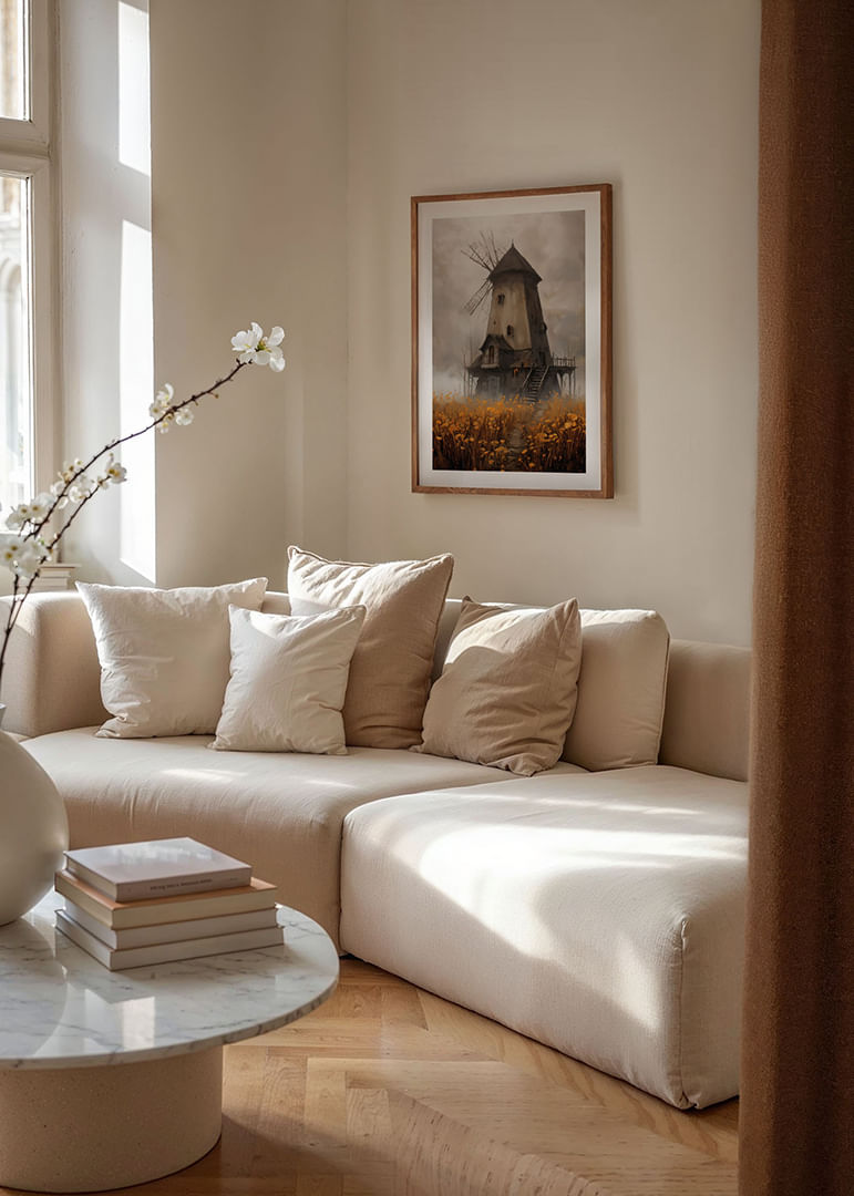 Un vieux moulin à vent entouré de prairies dorées sous un ciel spectaculaire-12
