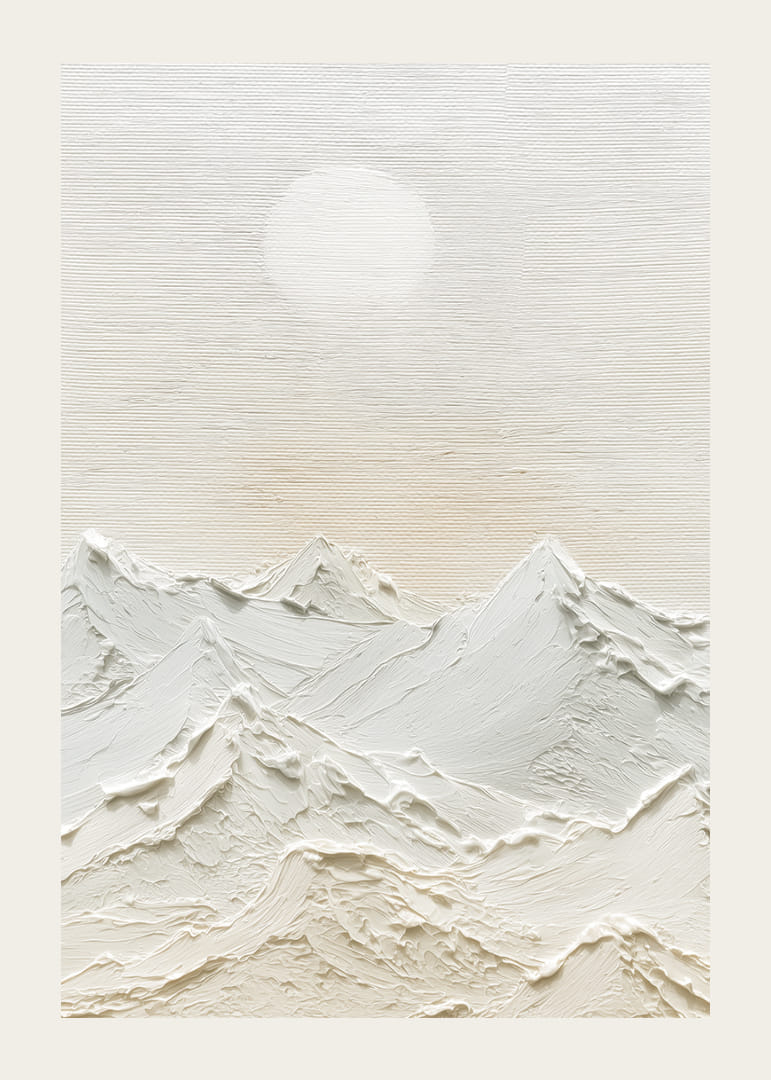 Des montagnes douces sous un ciel calme créent une harmonie paisible-12