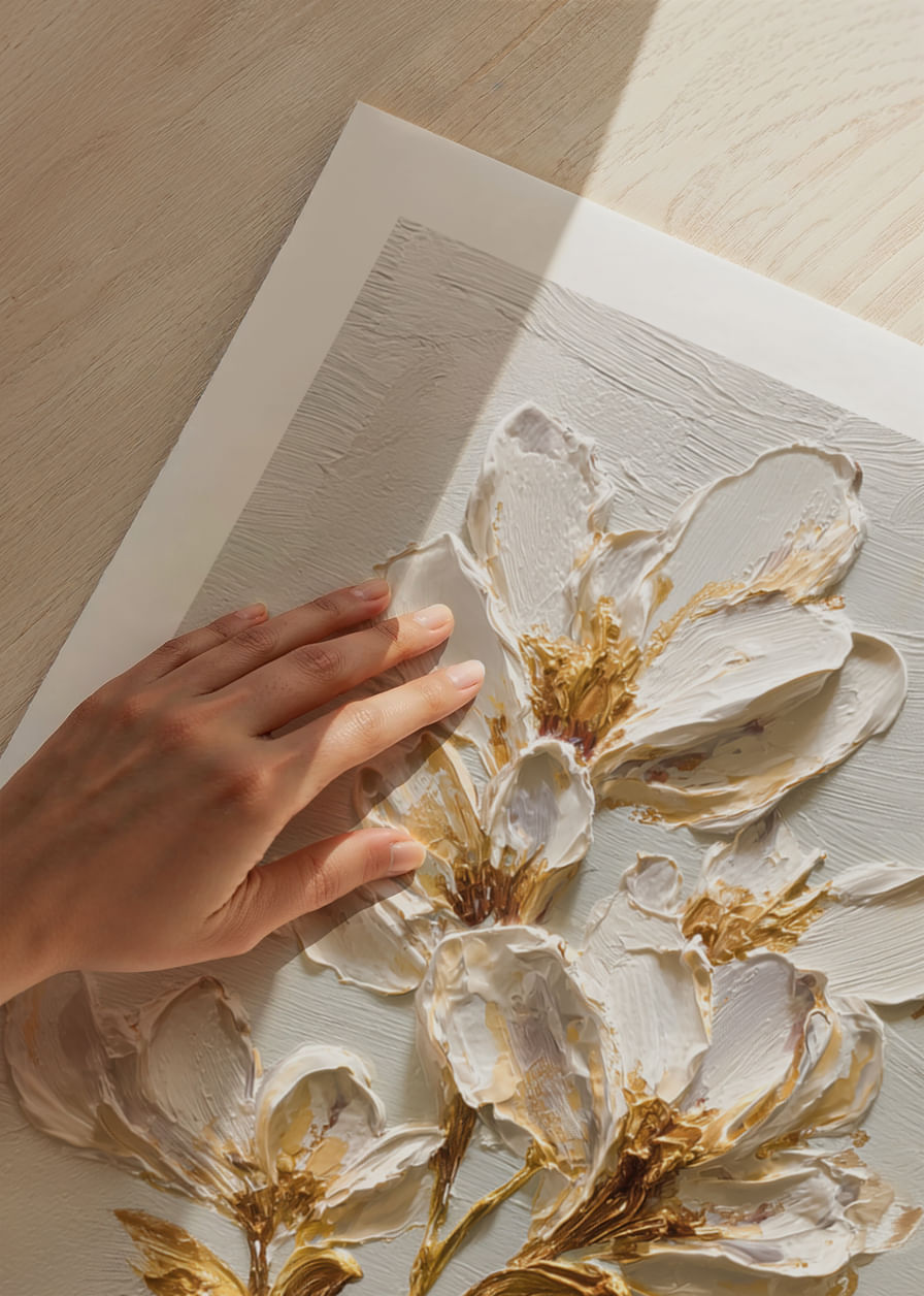 Magnolia expressif aux coups de pinceau dorés-12