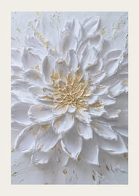 Fleur blanche aux détails dorés qui rayonnent d'élégance-3