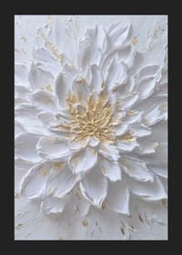 Fleur blanche aux détails dorés qui rayonnent d'élégance-5