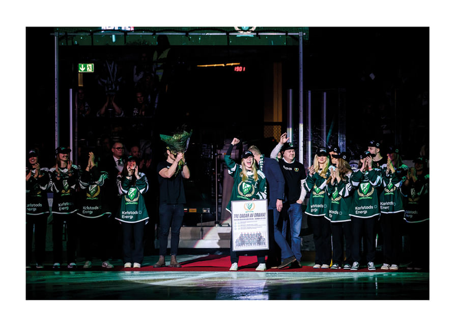 Hyllning Färjestad Damer-12