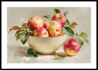 Krāsaini āboli piepilda bļodu ar rudens šarmu-0