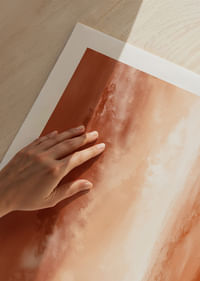 Un ciel fascinant aux couleurs flamboyantes crée une impression de drame et de profondeur.-5