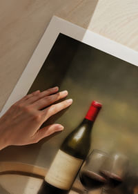 Une romance classique autour d'un verre de vin dans un vieux tonneau-5