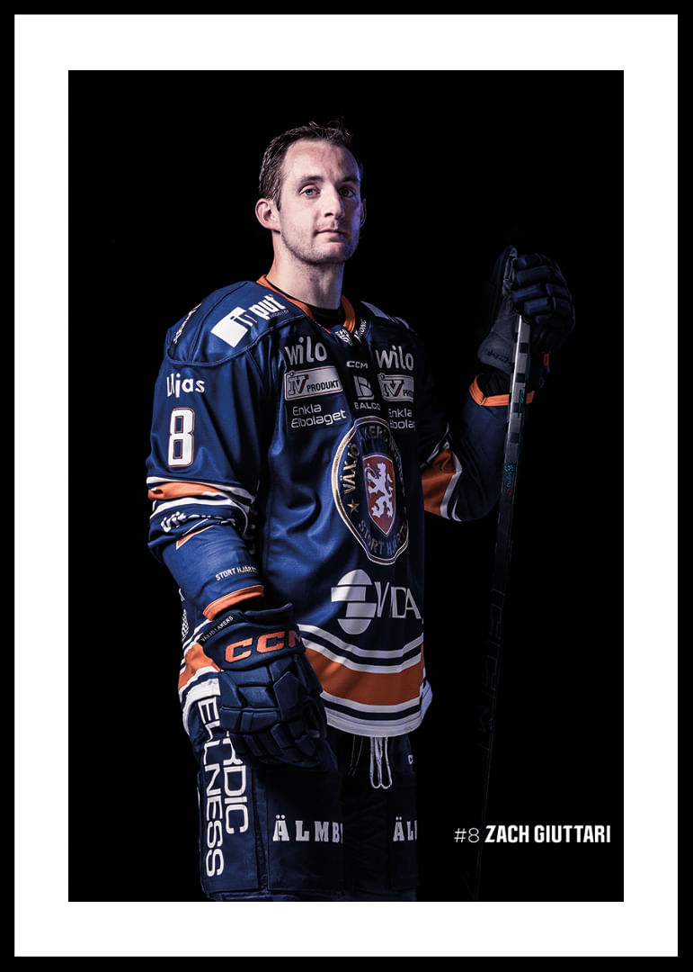 Zach Giuttari #8 Växjö Lakers 2025/2026-12