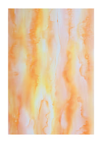 Una sinfonía ondulante de tonos dorados irradia calidez y luz.-1