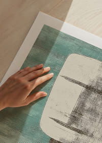 Una forma serena y abstracta en tonos suaves.-5