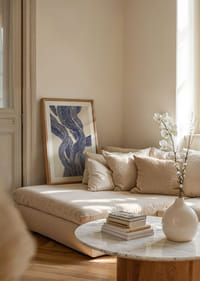 Elegantes líneas azules y blancas forman una danza hipnótica-4