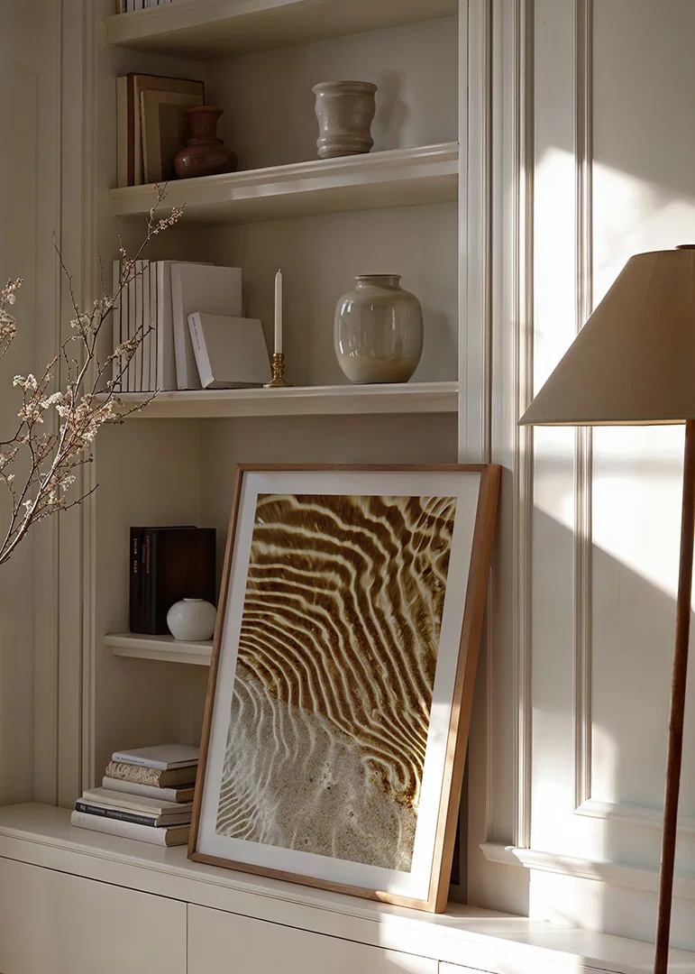 Golden waves create a calm and harmonious pattern-12