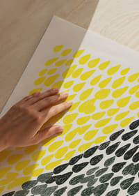 El patrón de gotas da vida a cada habitación.-3