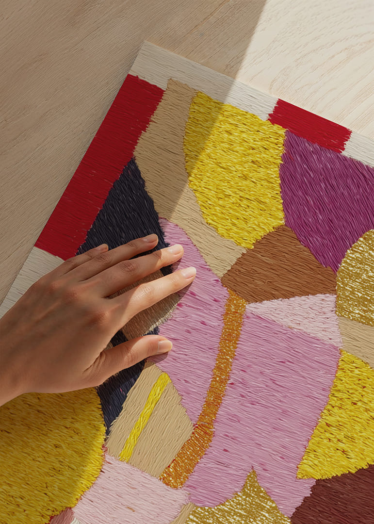 Los colores y las formas llamativas dan vida a esta obra de arte.-12