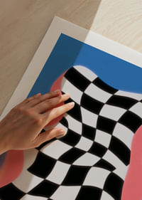 Ein wellenförmiges Schachbrett mit leuchtenden Farben-5